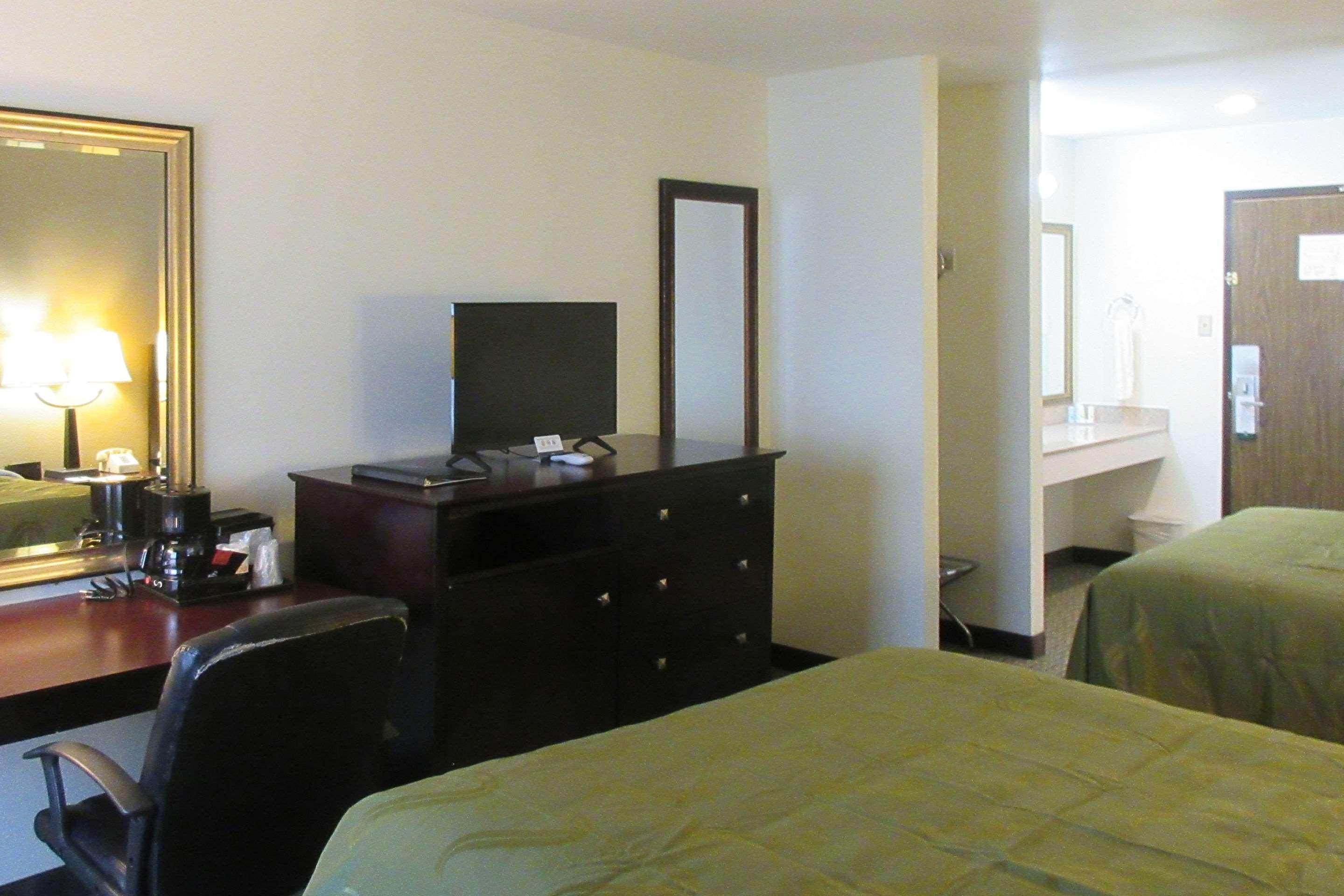 Quality Inn Лонґмонт Екстер'єр фото
